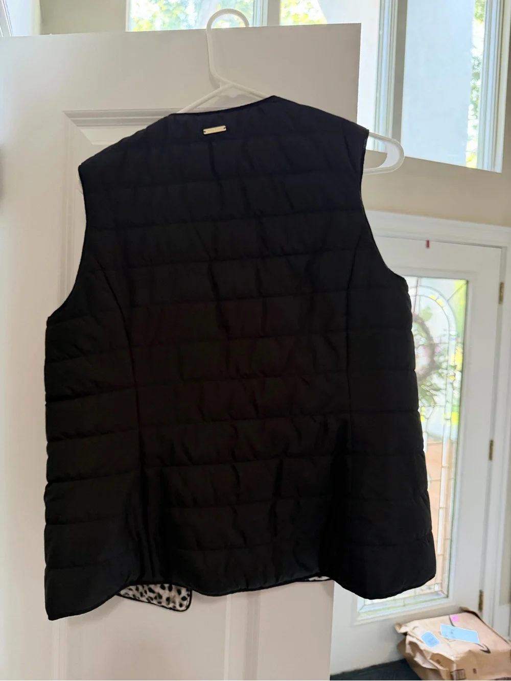 Tommy Bahama Black Quilted Reversible Vest with Leopard Print